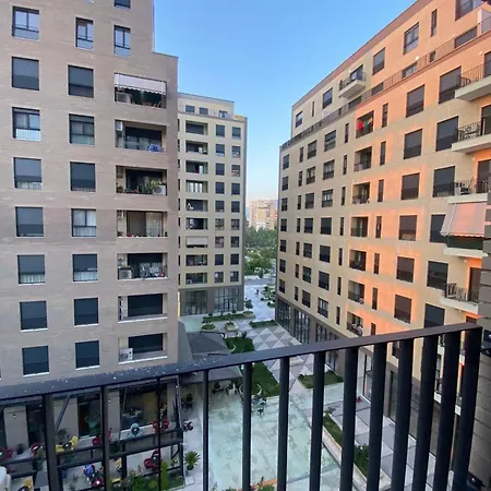 Brand New 1 Bedroom Flat Apartamento Tirana