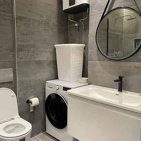 Brand New 1 Bedroom Flat Tiran