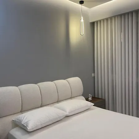 Brand New 1 Bedroom Flat Daire